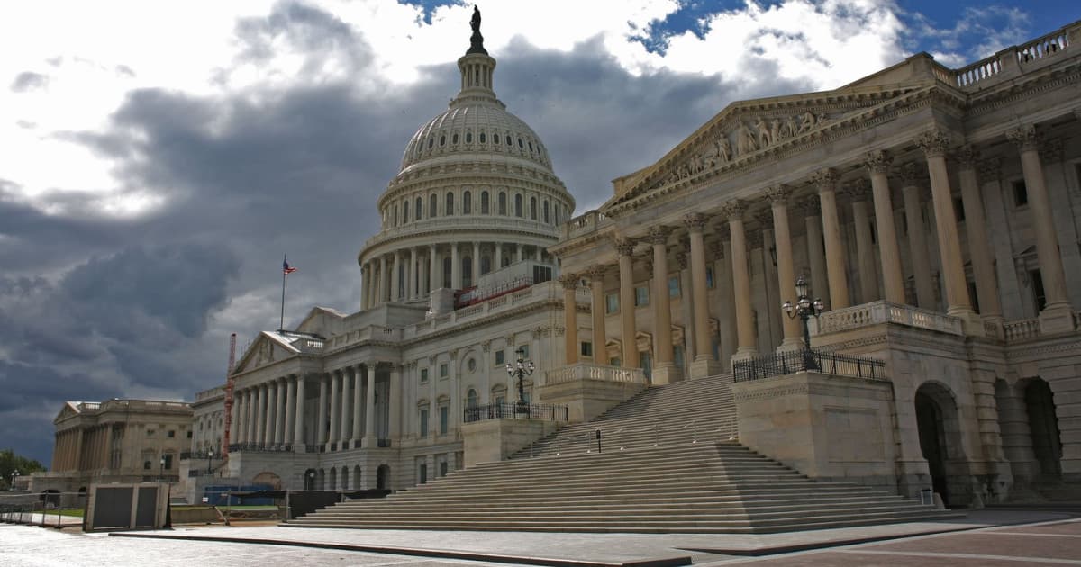 Senatori americani: Răpirea copiilor ucraineni este genocid