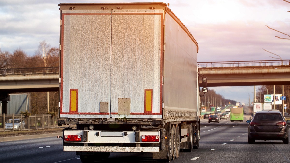 TollRo: cât costă traversarea României cu camionul de la Nădlac la Giurgiu