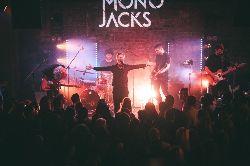 The Mono Jacks se desparte de fani după 19 ani de muzică. Ultimul concert, pe 11 noiembrie
